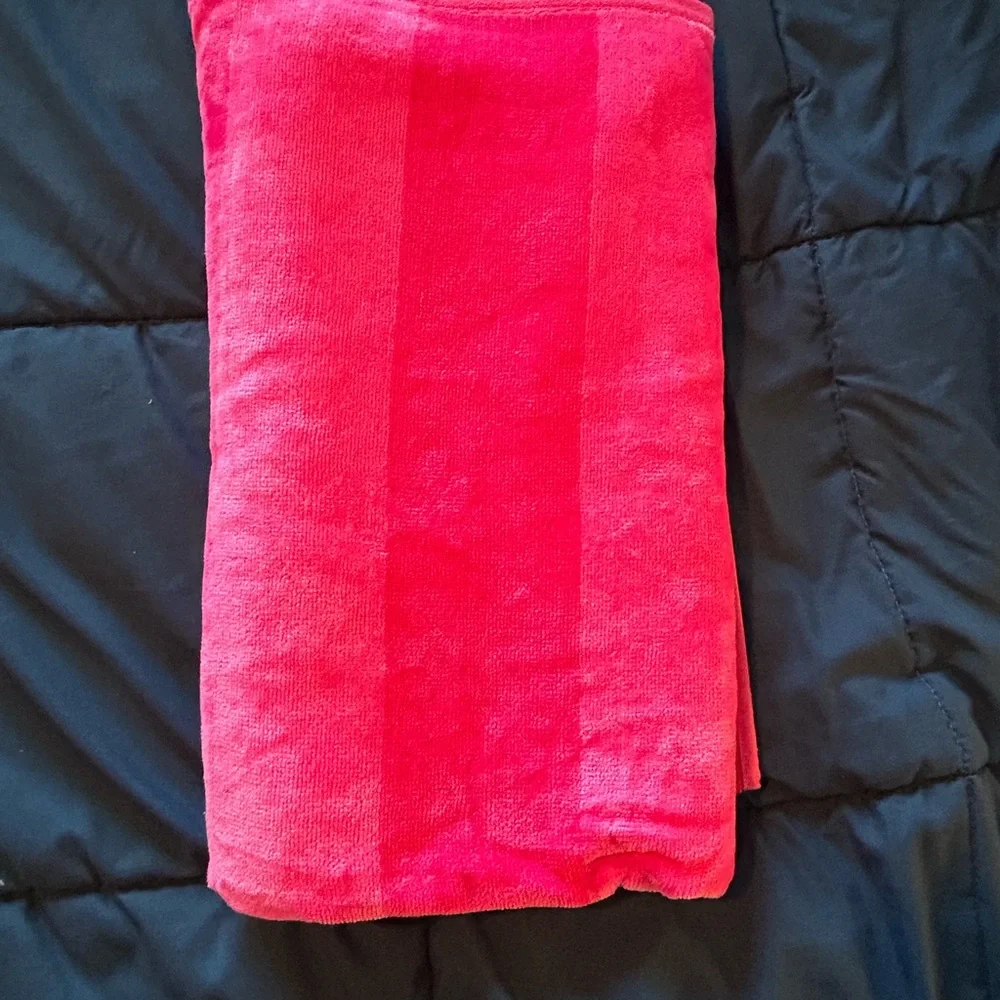 KAUFMAN • Multi Colored Beach Towels • Large • - Picture 3 of 12